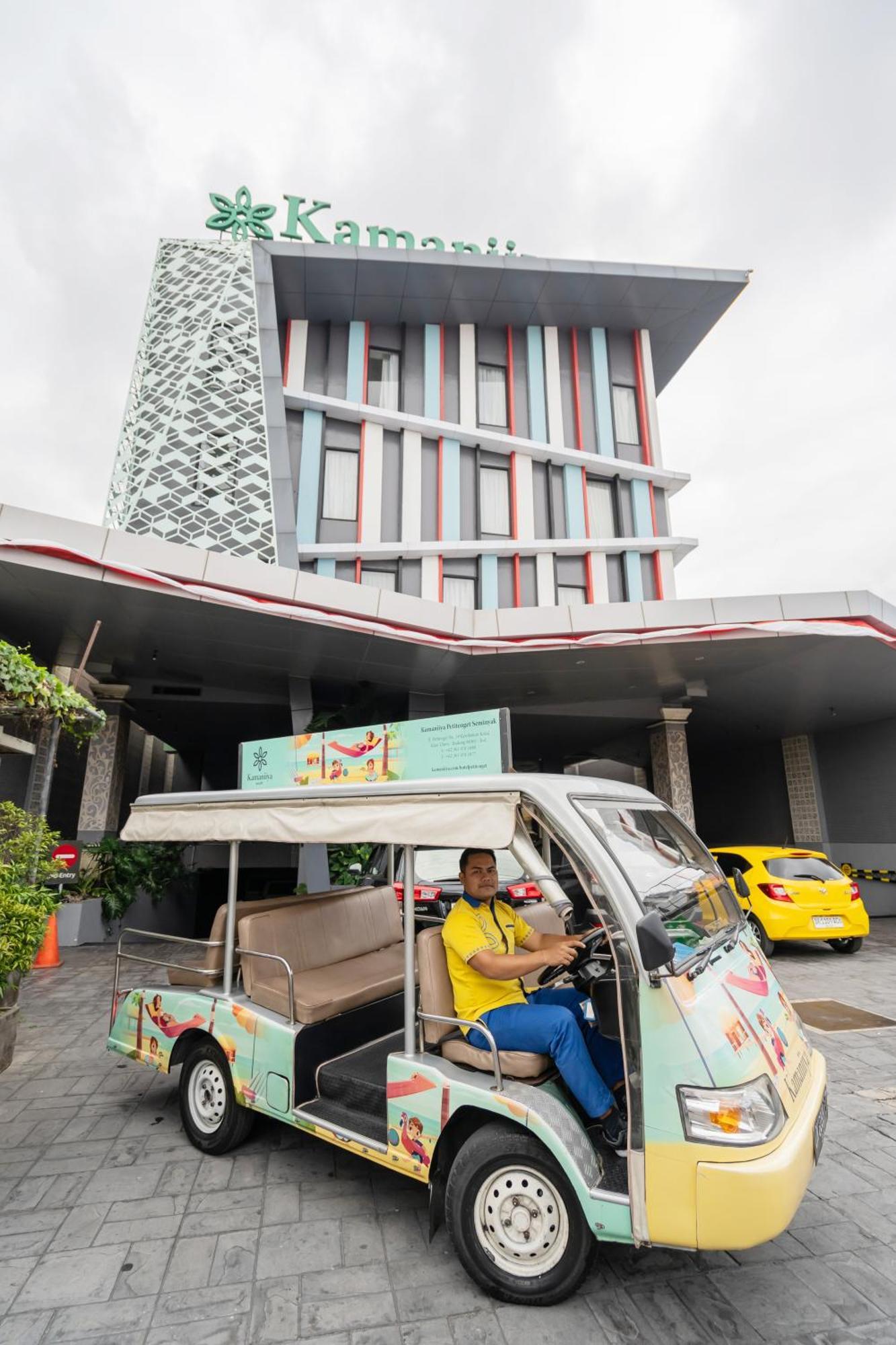 Kamaniiya Petitenget Seminyak Екстериор снимка