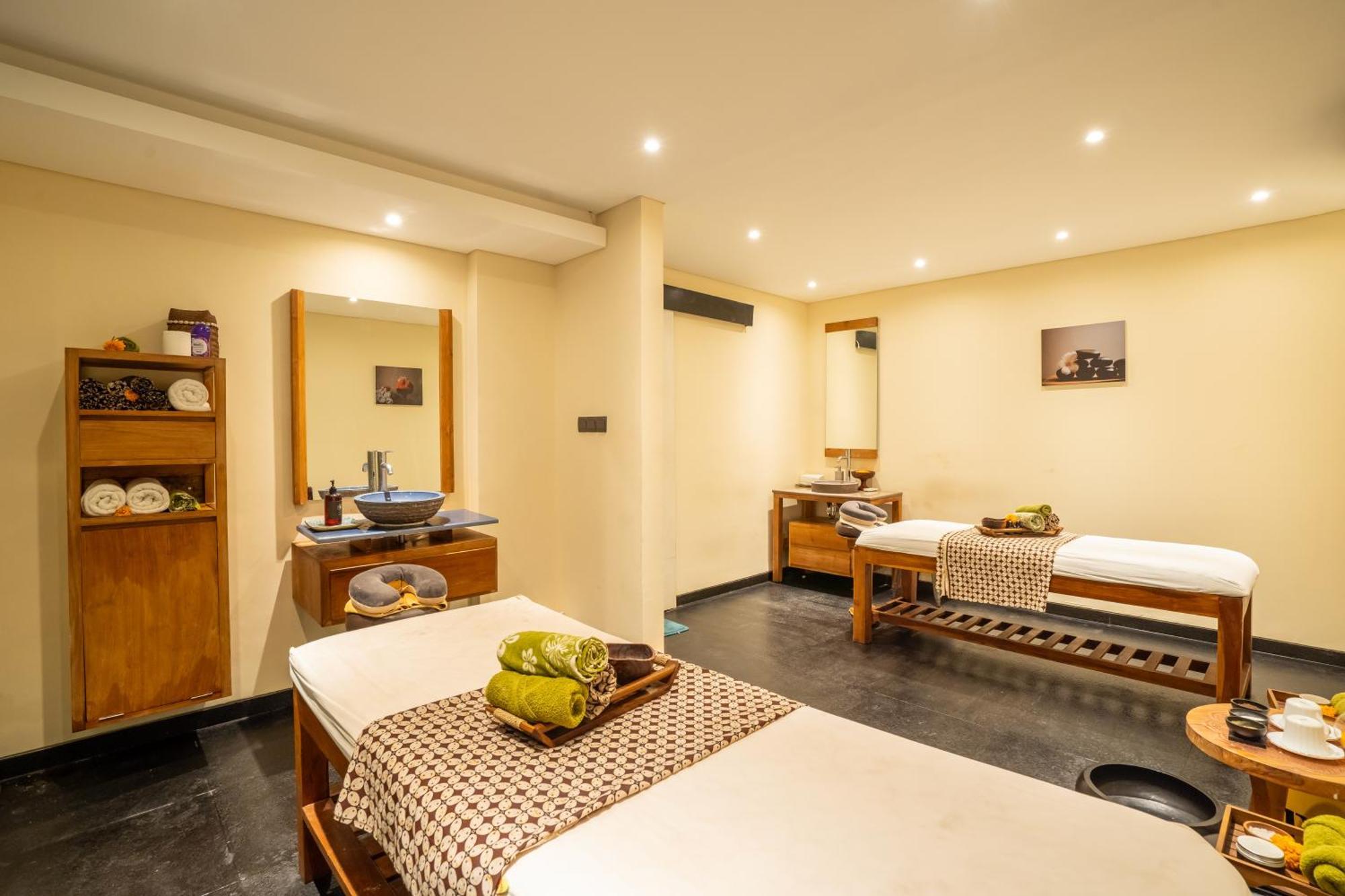 Kamaniiya Petitenget Seminyak Екстериор снимка